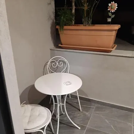 Ανετο Στουντιο Στην Πυλαια Με Ευκολο Παρκιγκ Thessaloniki Exterior photo